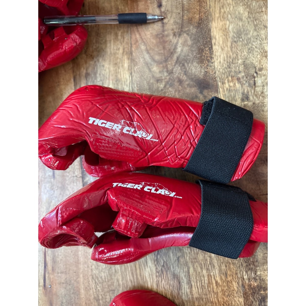 Tiger Claw Red Martial Arts Sparring Gear Set Kids Head Guard Gloves Boots CH06 - Picture 5 of 7